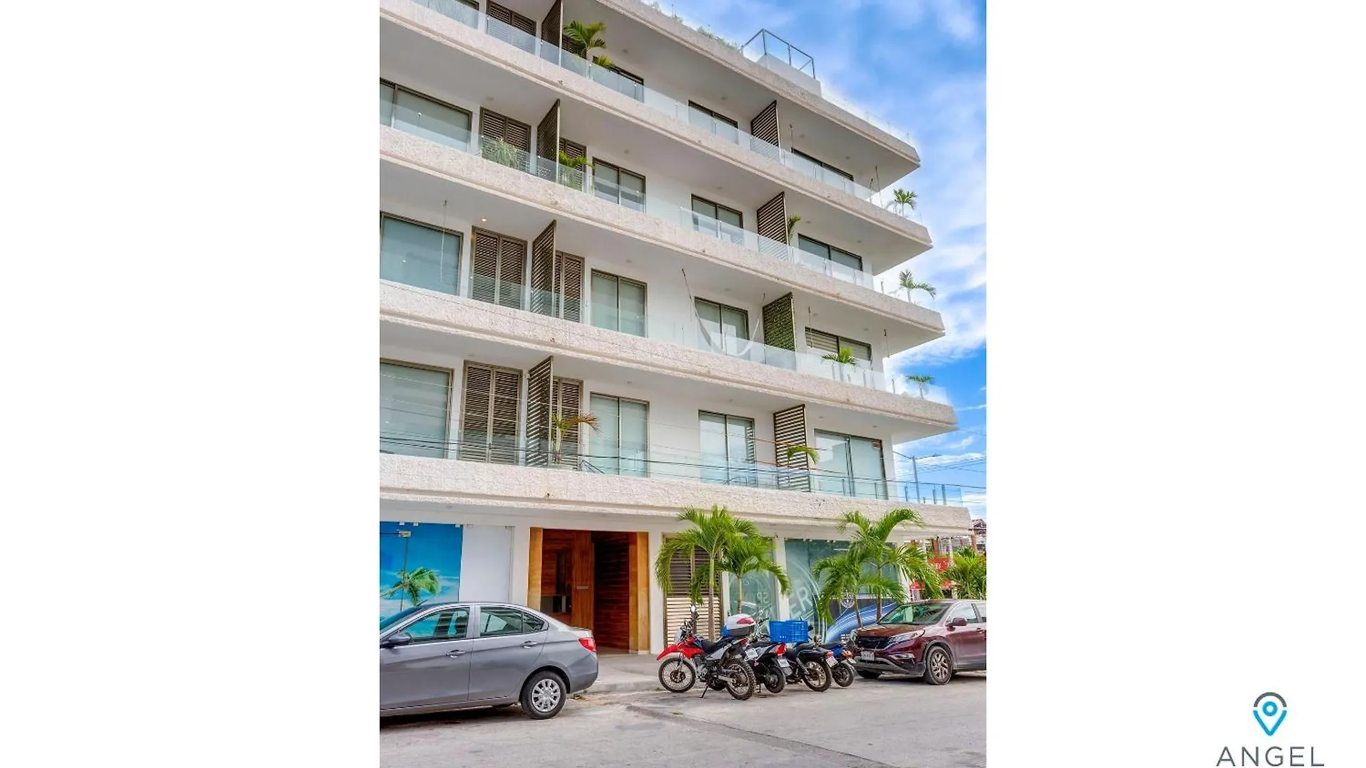 Tranquil Oceanview Studio Rooftop Pool Gym W&D Playa del Carmen Apartment